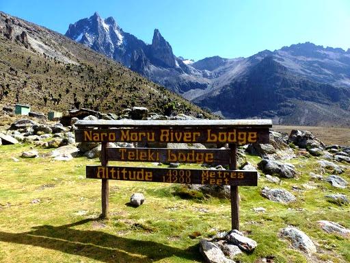 Kateki Mara Safaris, Luxury Tours  6 Days Mount Kenya Climb Sirimon Naro Moru Route